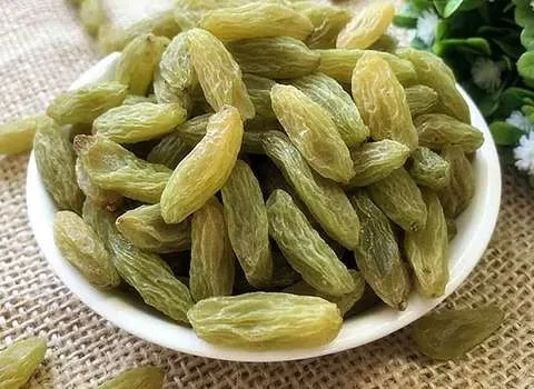 تصویر 3 از قیمت خرید کشمش سبز قلمی + فروش ویژه