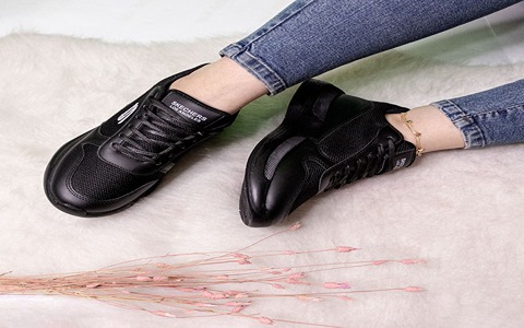 تصویر 3 از قیمت کفش کتانی زنانه + خرید باور نکردنی