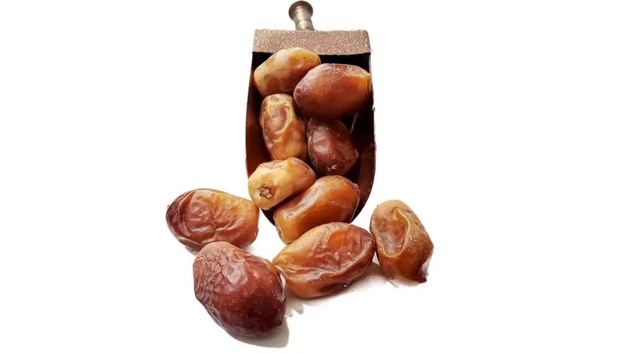 تصویر 1 از خرما زاهدی تازه بافت یکنواخت و خوش‌ رنگ