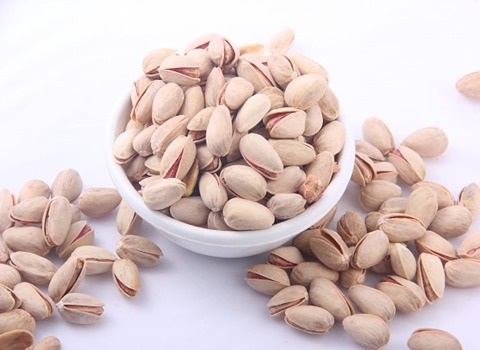 تصویر 2 از قیمت خرید پسته بادامی فیض آباد + فروش ویژه