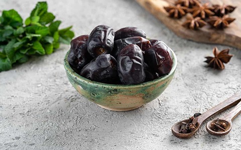تصویر 2 از خرید و فروش خرما پیارم درجه یک با شرایط فوق العاده