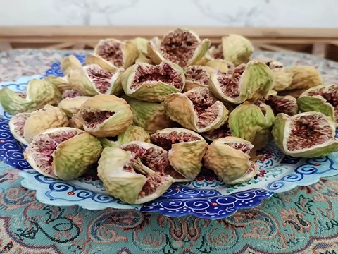 تصویر 4 از انجیر خشک زرد با کیفیت ویژه