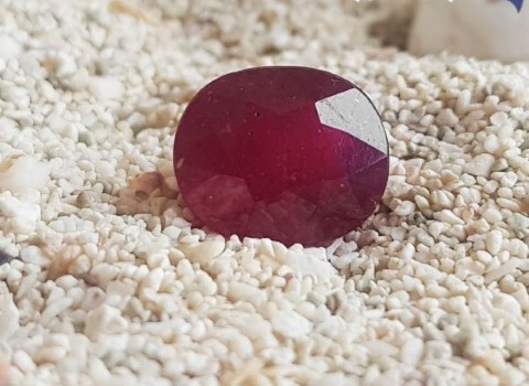 تصویر 4 از قیمت خرید نگین یاقوت سرخ استار + فروش ویژه