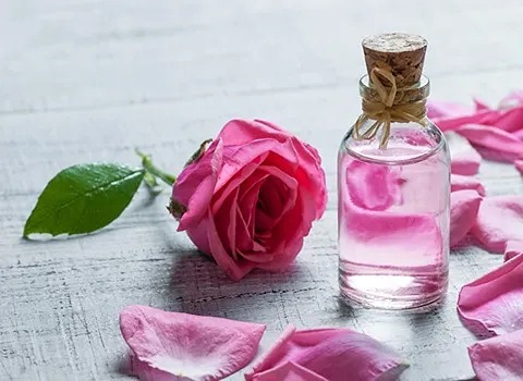 تصویر 3 از قیمت خرید گلاب دو آتیشه کاشان عمده به صرفه و ارزان