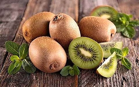 تصویر 2 از قیمت خرید کیوی صادراتی آستارا عمده به صرفه و ارزان