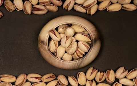 فروش پسته شاه پسند سفید + قیمت خرید به صرفه