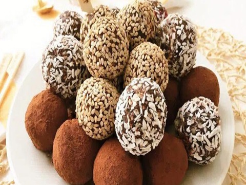 تصویر 1 از خرید و قیمت توپک خرمایی رژیمی + فروش صادراتی