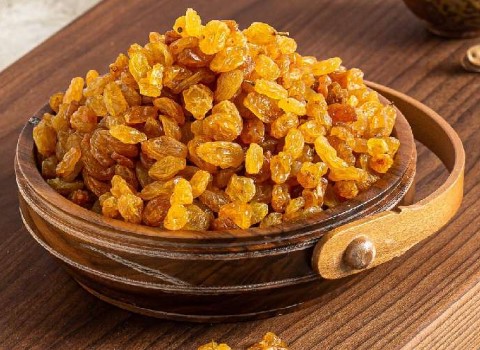 تصویر 2 از قیمت خرید کشمش تیزابی خرمایی لوکس + فروش ویژه