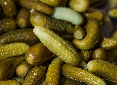 تصویر 4 از خرید خیار شور فله همدان + قیمت فروش استثنایی