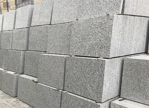 تصویر 2 از خرید و فروش سنگ گرانیت سفید نطنز با شرایط فوق العاده