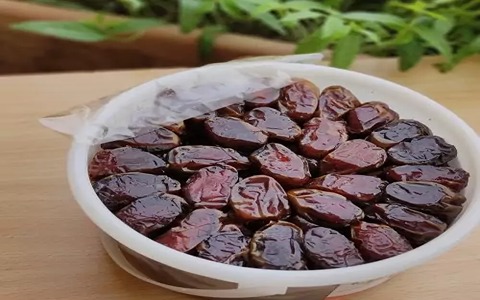 تصویر 4 از خرما کبکاب ارده با بافت نرم و طعم شیرین و قوام بالا