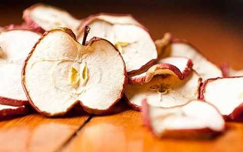 تصویر 4 از قیمت  سیب خشک درجه یک با کیفیت ارزان + خرید عمده