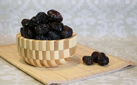 تصویر 2 از قیمت خرما خنیزی دانه + خرید باور نکردنی