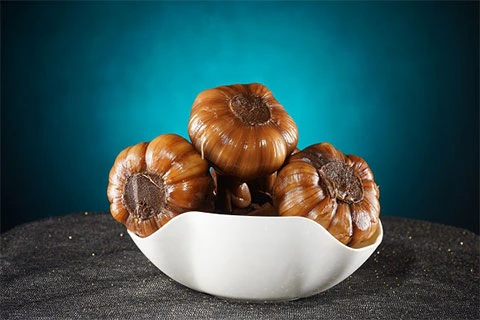 تصویر 4 از قیمت خرید سیر همدان ترشی + فروش ویژه
