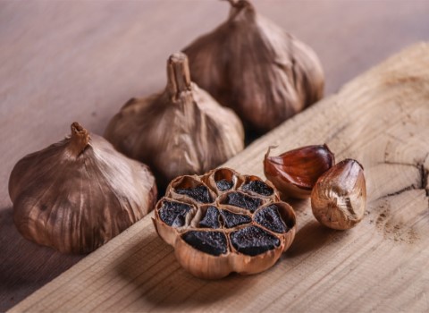 تصویر 4 از خرید سیر خشک سیاه + قیمت فروش استثنایی