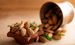 تصویر 2 از قیمت خرید بادام درختی تازه + فروش ویژه