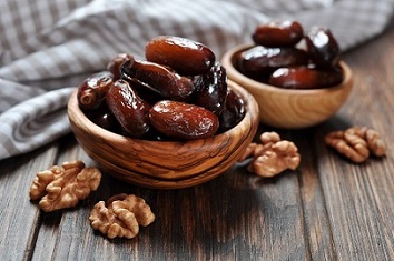 تصویر 5 از قیمت خرید خرمای مضافتی بوشهر + فروش ویژه