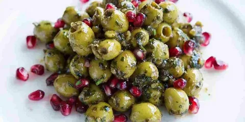 تصویر 4 از فروش زیتون پرورده گیلانی + قیمت خرید به صرفه