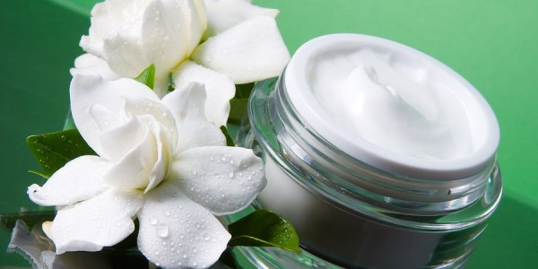 تصویر 4 از قیمت خرید کرم لیفتینگ اصل + فروش ویژه