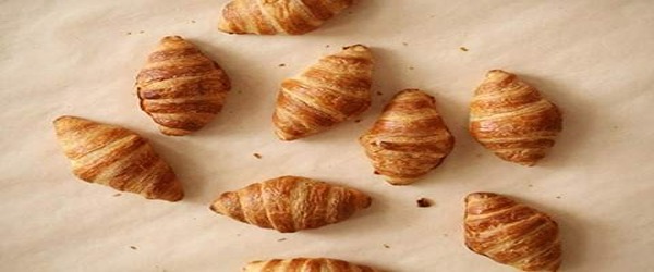 تصویر 4 از خرید و فروش کروسان شکلاتی بزرگ با شرایط فوق العاده