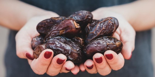 تصویر 2 از قیمت خرید خرما مجول دزفول عمده به صرفه و ارزان