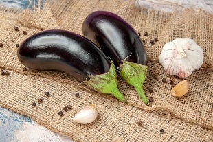 تصویر 4 از قیمت خرید بادمجان دلمه ای شیرین + فروش ویژه