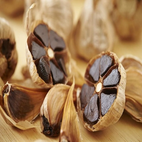 خرید و قیمت سیر سیاه اصلی + فروش صادراتی