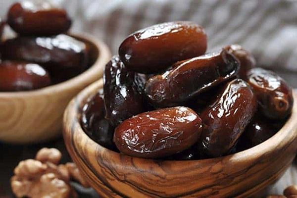 تصویر 4 از قیمت خرما پیارم صادراتی + خرید باور نکردنی