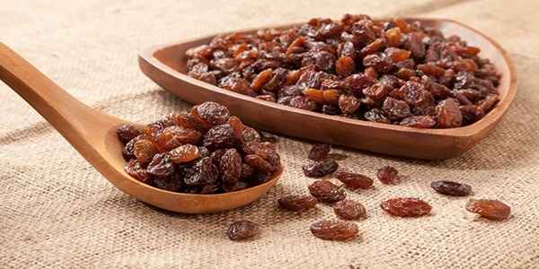 تصویر 1 از قیمت خرید کشمش درجه یک ملایر + فروش ویژه