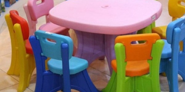 تصویر 3 از خرید میز و صندلی پلاستیکی مهد کودک + قیمت فروش استثنایی
