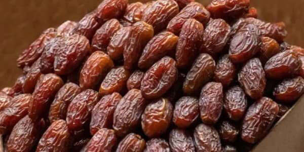 تصویر 1 از قیمت خرید خرمای پیارم بم با فروش عمده