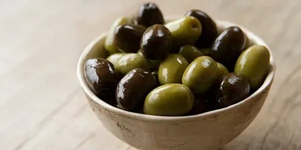 تصویر 3 از خرید روغن زیتون اصل + قیمت فروش استثنایی
