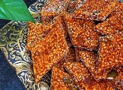 تصویر 2 از قیمت خرید پولک کنجدی با شیره انگور + فروش ویژه