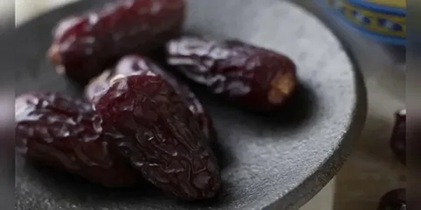 تصویر 6 از خرید و قیمت خرما مضافتی بم + فروش عمده