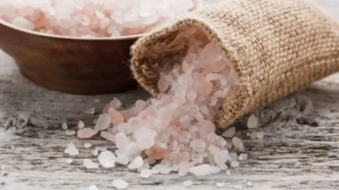 تصویر 1 از قیمت خرید نمک صورتی خیراندیش + فروش ویژه
