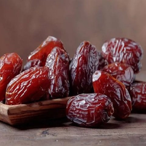 خرید خرما پیارم کیلویی + قیمت فروش استثنایی