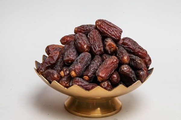 تصویر 1 از خرید خرما پیارم کیلویی + قیمت فروش استثنایی