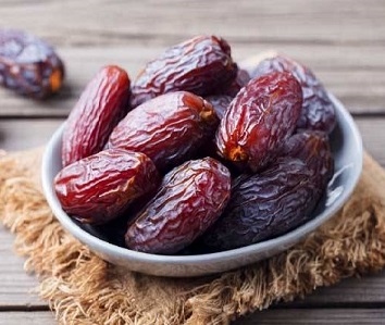 خرید و قیمت انواع خرما پیارم مشکی