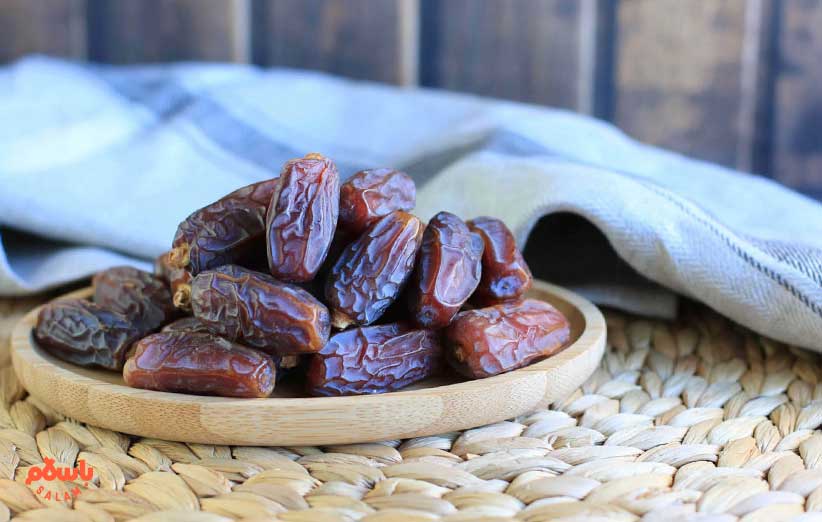 تصویر 1 از خرید و قیمت انواع خرما پیارم مشکی