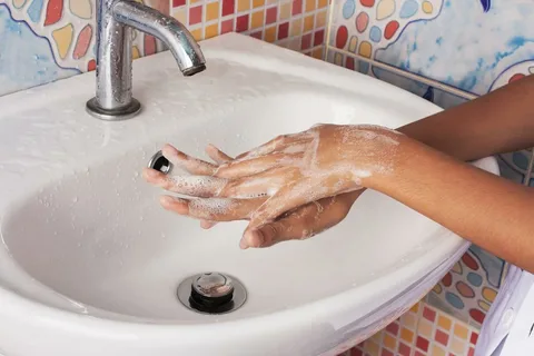 تصویر 5 از قیمت مایع دستشویی آسیمن آبی+ خرید باور نکردنی