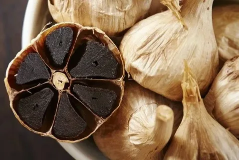 تصویر 3 از خرید و فروش ترشی سیر سیاه همدان با شرایط فوق العاده