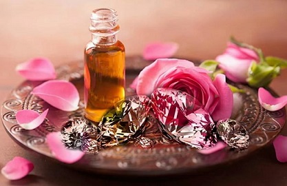 تصویر 3 از قیمت خرید اسانس گل محمدی خوراکی + فروش ویژه