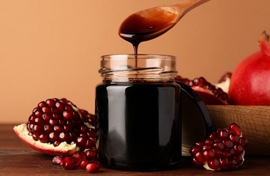 تصویر 4 از قیمت خرید رب انار خانگی + فروش ویژه