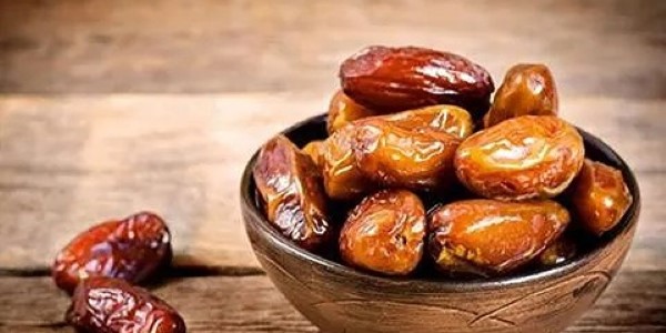 تصویر 1 از قیمت خرید خرما کلوته مضافتی عمده به صرفه و ارزان