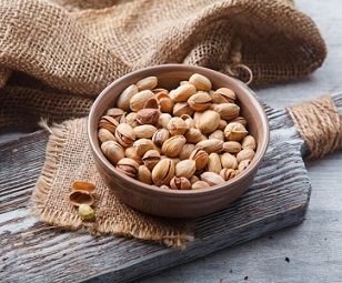 تصویر 2 از قیمت خرید پسته فندقی زعفرانی + فروش ویژه