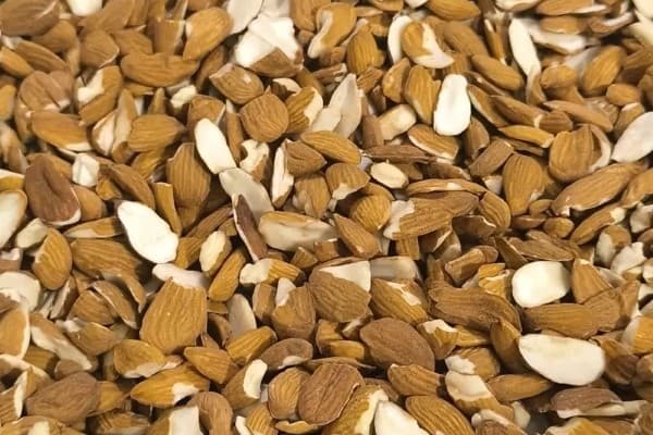 تصویر 1 از خرید و قیمت بادام شکسته مامایی + فروش عمده
