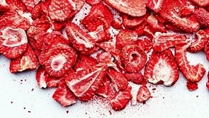 تصویر 4 از قیمت خرید توت فرنگی خشک انجمادی + فروش ویژه