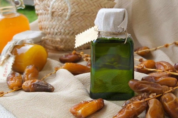 تصویر 1 از فروش روغن هسته خرما ارگانیک + قیمت خرید به صرفه