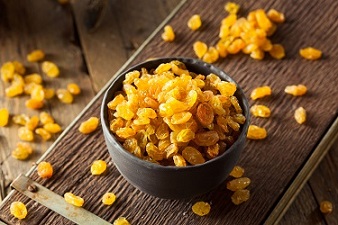تصویر 1 از قیمت خرید کشمش تیزابی طلایی + فروش ویژه