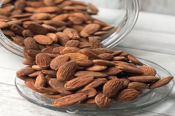 تصویر 2 از خرید و قیمت بادام مامایی صادراتی + فروش عمده